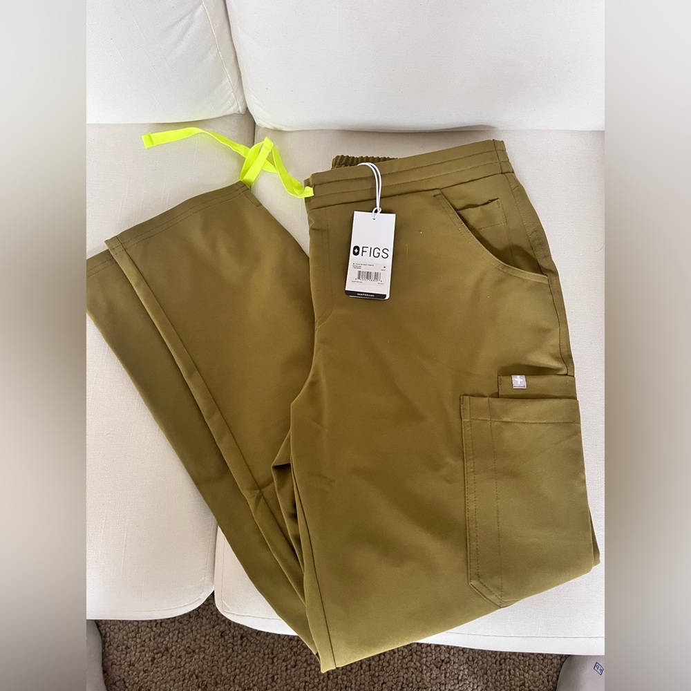 Figs Martini Olive Yola Skinny Scrub Pants